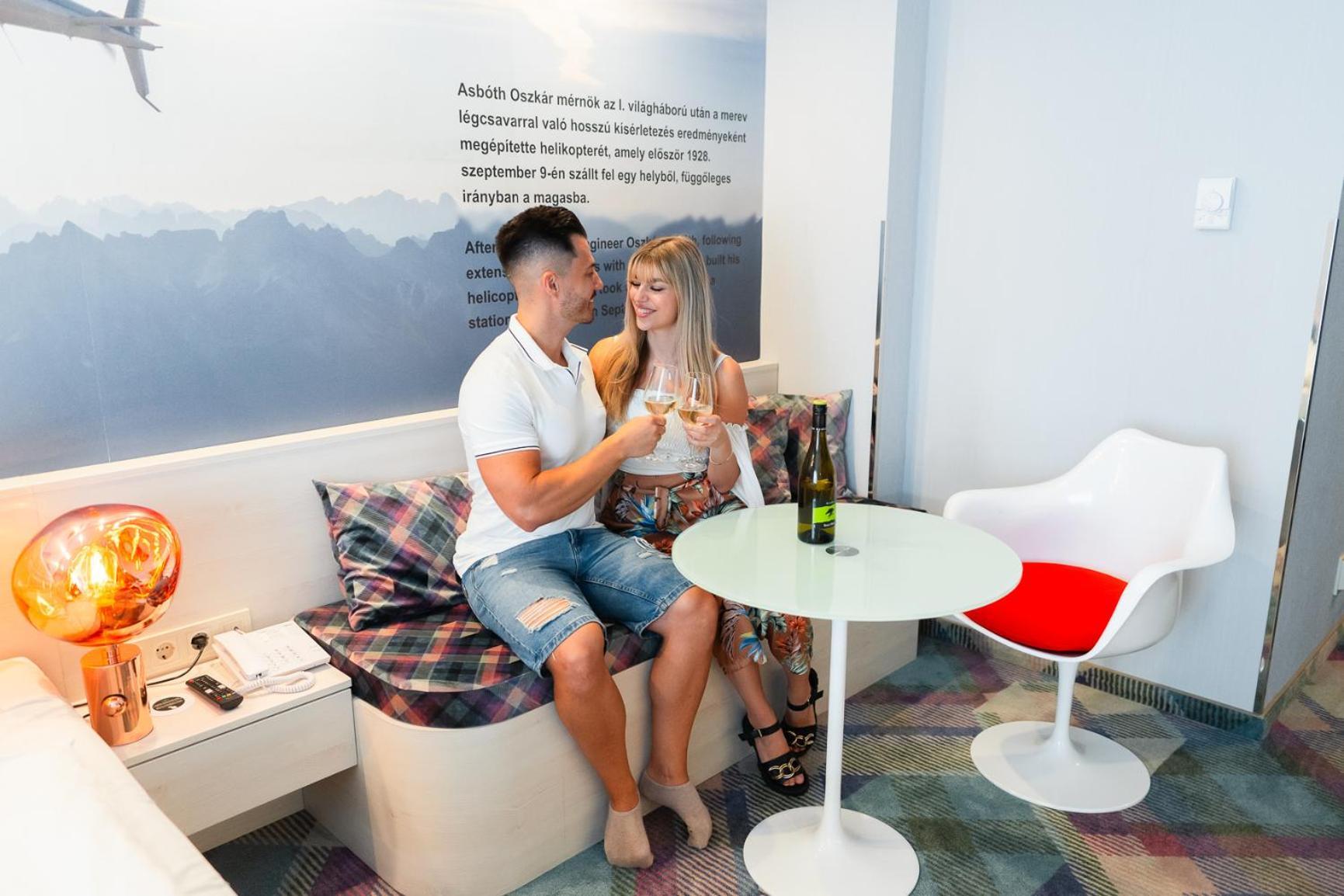 Science Hotel Premium Szeged Exterior foto